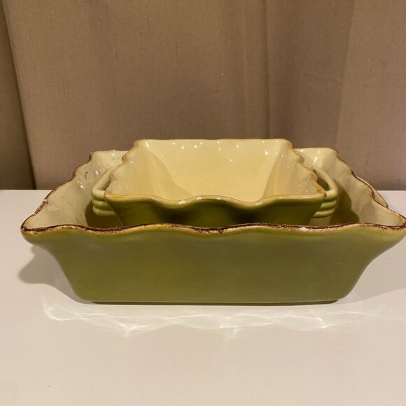 Sur La Table Green & Cream Bakeware Set – Italy, Rectangular & Square, Minor Chi - Picture 11 of 13